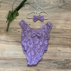 Newborn Photo Prop Leo and Bow Set Prop